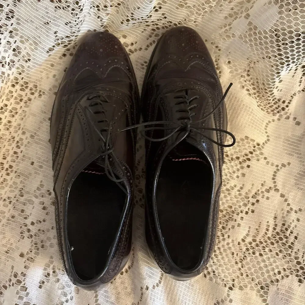 Florsheim Lexington Men's US 11 Burgundy Leather Wingtip Oxford Dress Shoes